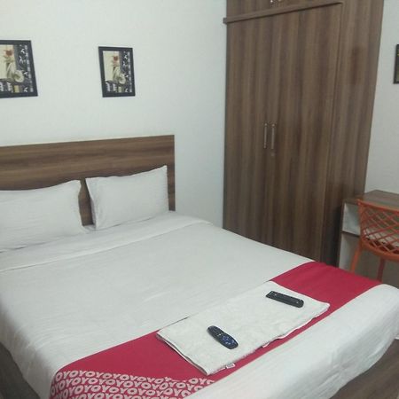 벵갈루루 Sk Residency B&B 외부 사진