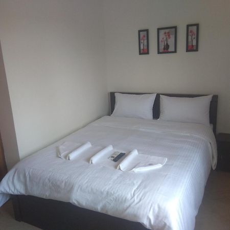 벵갈루루 Sk Residency B&B 외부 사진