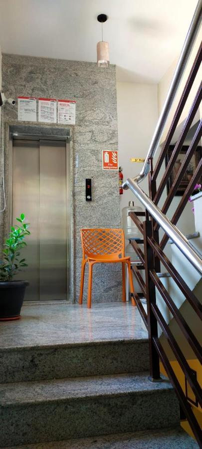 벵갈루루 Sk Residency B&B 외부 사진